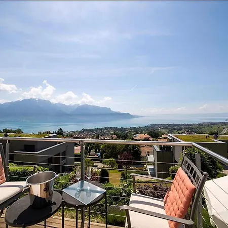 Panoramic In Montreux *